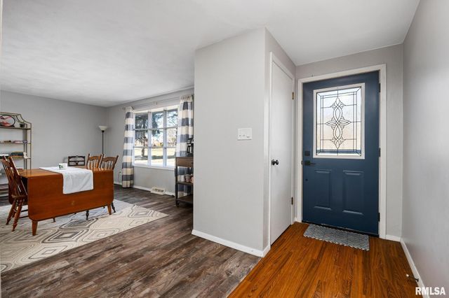 1106 W ORCHARD Lane, Peoria, IL 61615