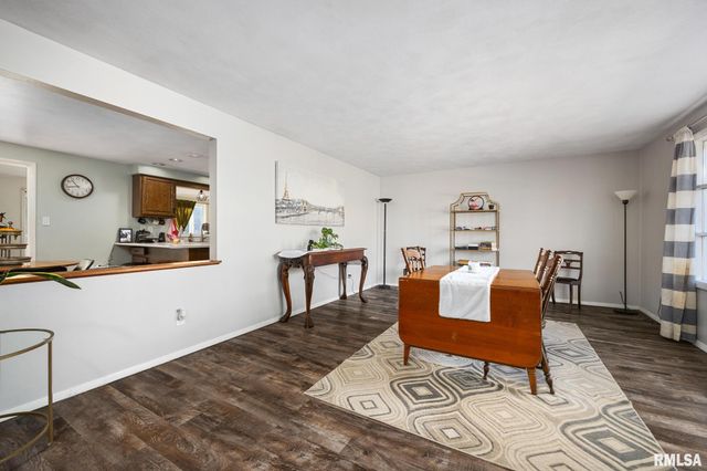 1106 W ORCHARD Lane, Peoria, IL 61615