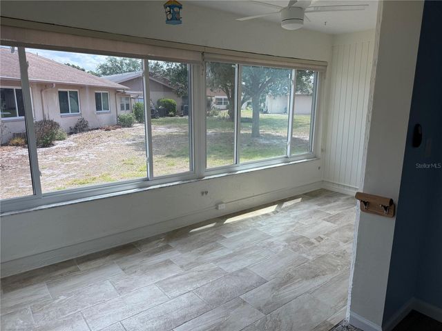 110-112 GLOUCESTER BOULEVARD, Sun City Center, FL 33573