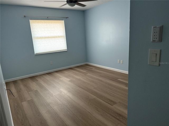 110-112 GLOUCESTER BOULEVARD, Sun City Center, FL 33573