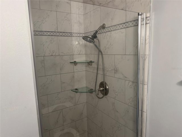 110-112 GLOUCESTER BOULEVARD, Sun City Center, FL 33573