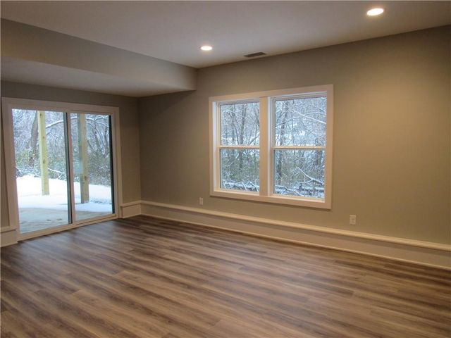 503 N Lexington Street, Harrisonville, MO 64701