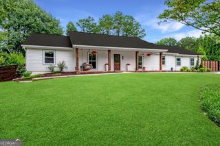 195 Thistlewood Lane, Roswell, GA 30075