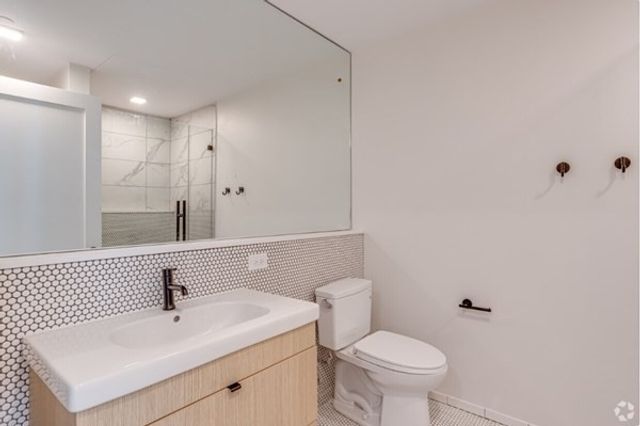 9-11 Burney 305, Boston, MA 02120