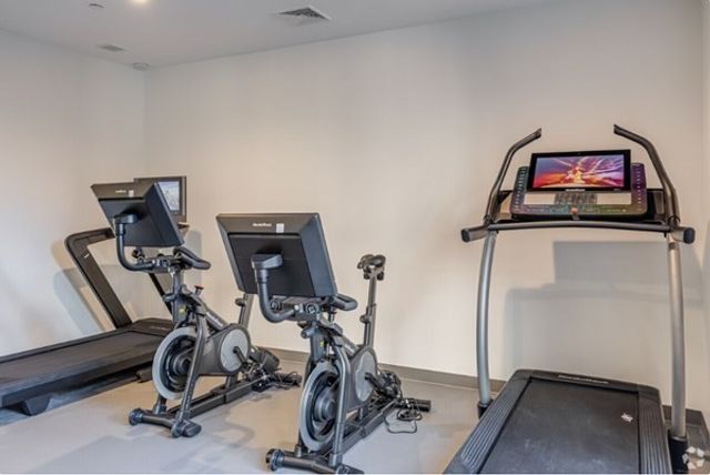 9-11 Burney 305, Boston, MA 02120