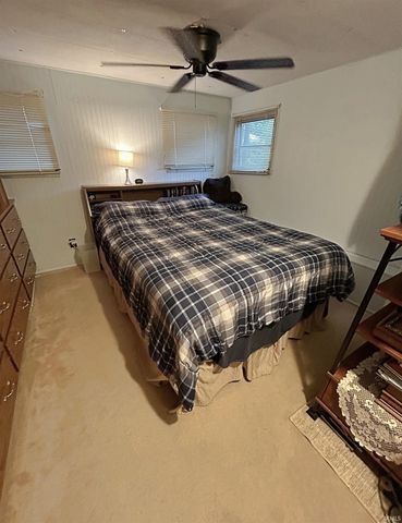 4378 N Private Road 1185 E, Loogootee, IN 47553