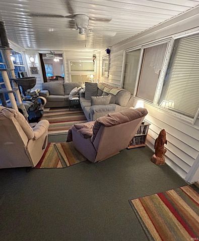 4378 N Private Road 1185 E, Loogootee, IN 47553