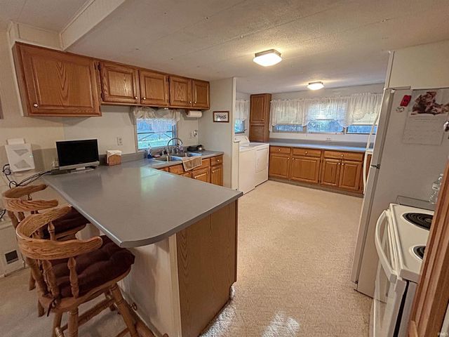 4378 N Private Road 1185 E, Loogootee, IN 47553