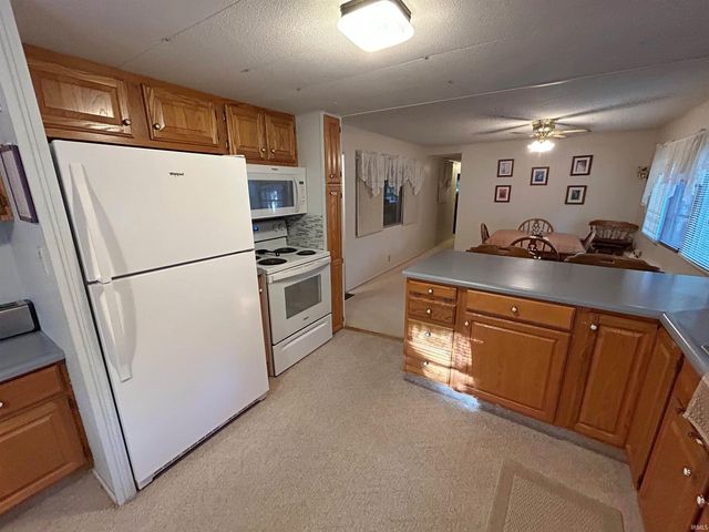 4378 N Private Road 1185 E, Loogootee, IN 47553