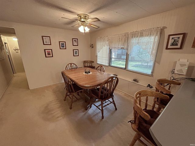 4378 N Private Road 1185 E, Loogootee, IN 47553