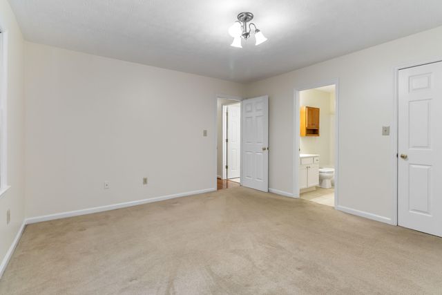 2504 Ashbrooke Drive, Lexington, KY 40513