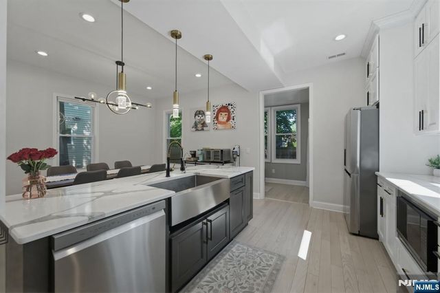 99 Madison Avenue, Cresskill, NJ 07626