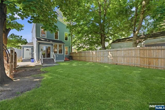 99 Madison Avenue, Cresskill, NJ 07626