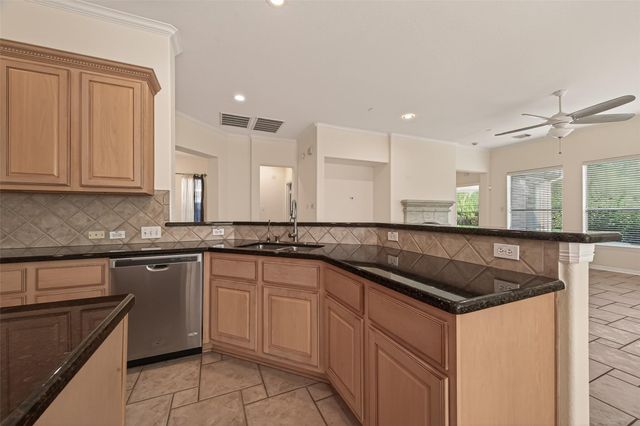 10106 Lost Hollow Lane, Missouri City, TX 77459