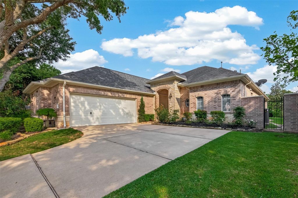 10106 Lost Hollow Lane, Missouri City, TX 77459