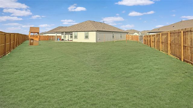 1310 Sideboard Drive, Nevada, TX 75173