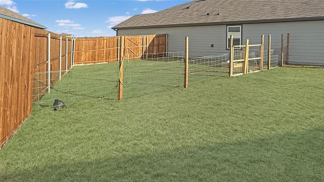 1310 Sideboard Drive, Nevada, TX 75173