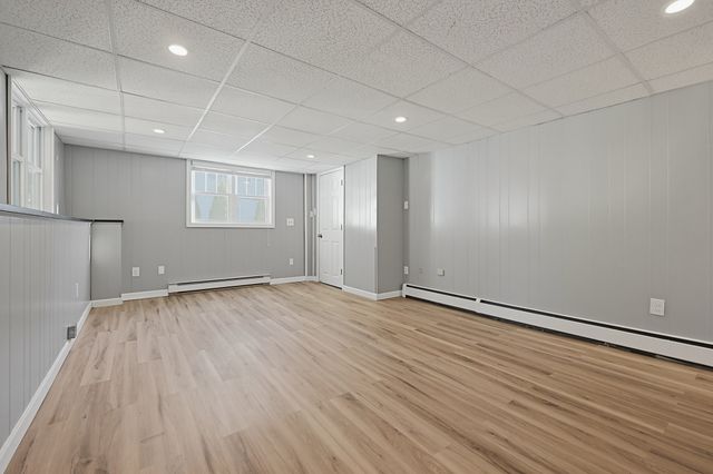 35 Macarthur Dr, Millbury, MA 01527