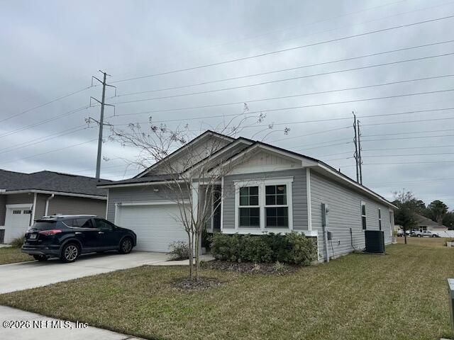 2905 FARMALL Drive, Jacksonville, FL 32226