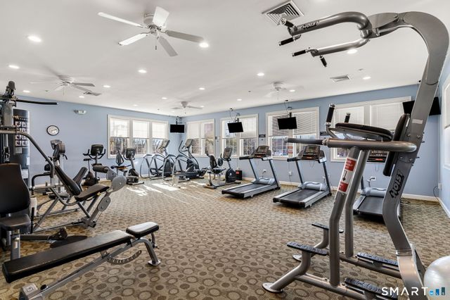 117 Country Club Drive 117, Oxford, CT 06478