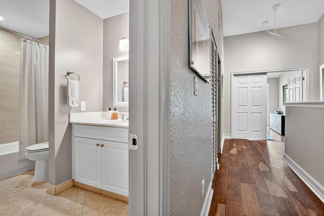 1777 NE 4th Avenue, Fort Lauderdale, FL 33305