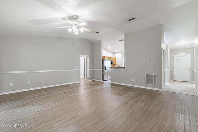 1527 MARBLE LAKE Drive, Jacksonville, FL 32221