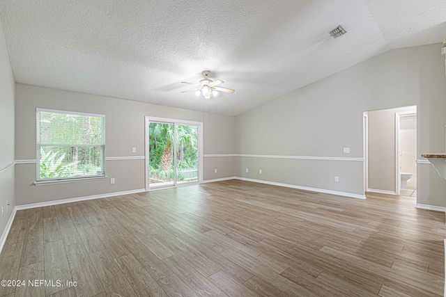 1527 MARBLE LAKE Drive, Jacksonville, FL 32221