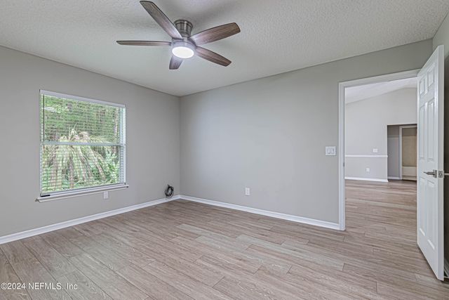 1527 MARBLE LAKE Drive, Jacksonville, FL 32221