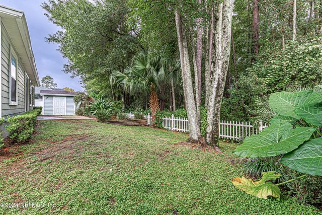 1527 MARBLE LAKE Drive, Jacksonville, FL 32221