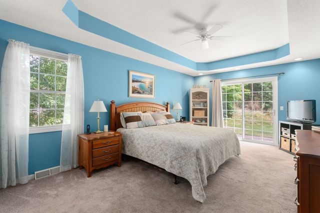 75 Hillcrest Circle, Westfield, MA 01085