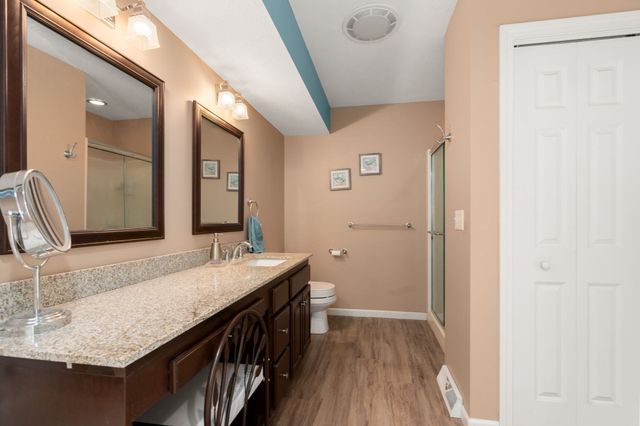 75 Hillcrest Circle, Westfield, MA 01085