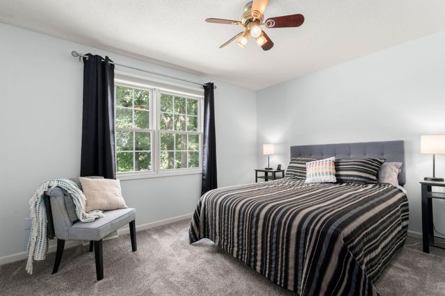 75 Hillcrest Circle, Westfield, MA 01085