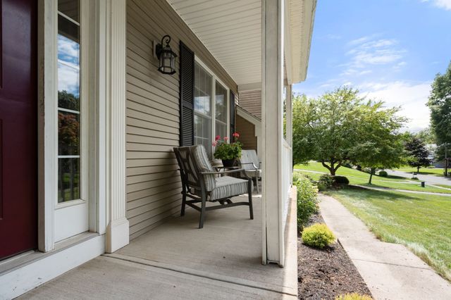 75 Hillcrest Circle, Westfield, MA 01085