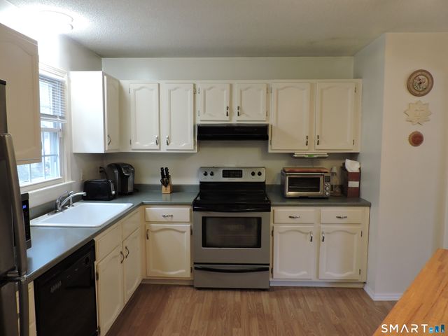 814 Graham Road, South Windsor, CT 06074