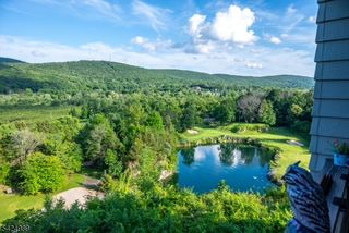 11 Windsor Ct 11, Hardyston Twp., NJ 07419