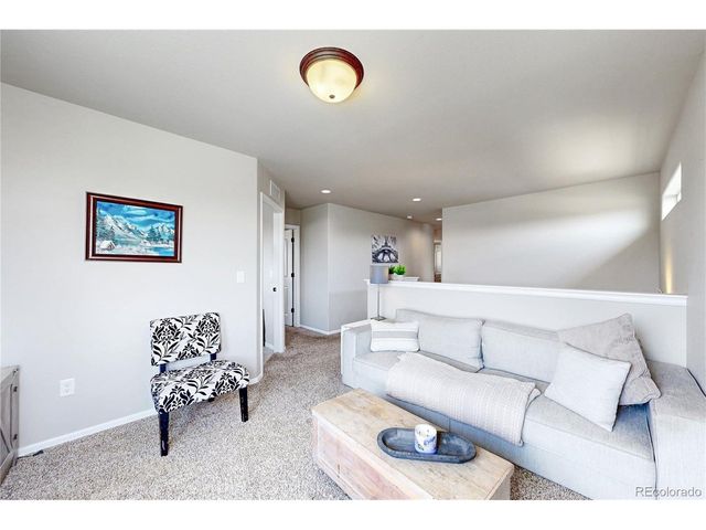 1002 Maplebrook Dr, Windsor, CO 80550