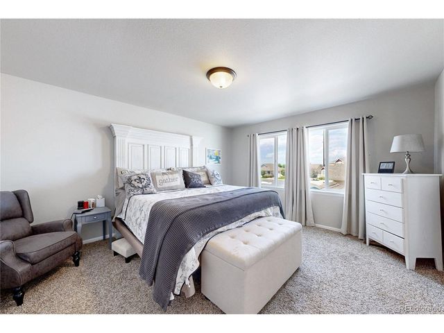 1002 Maplebrook Dr, Windsor, CO 80550