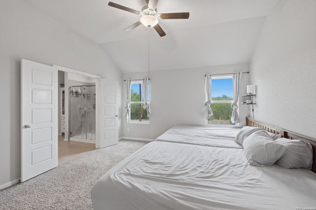 7102 Emerald Valley, San Antonio, TX 78242