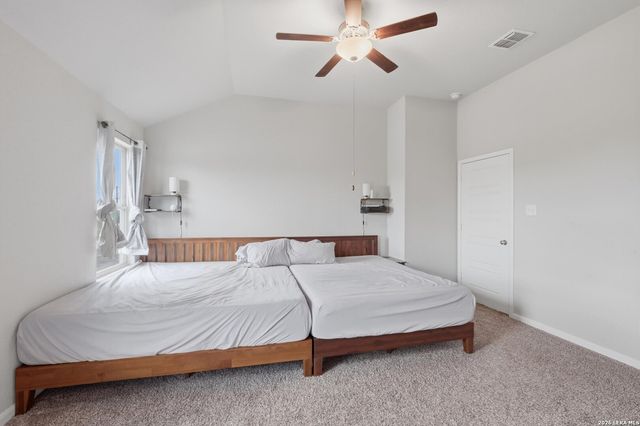 7102 Emerald Valley, San Antonio, TX 78242