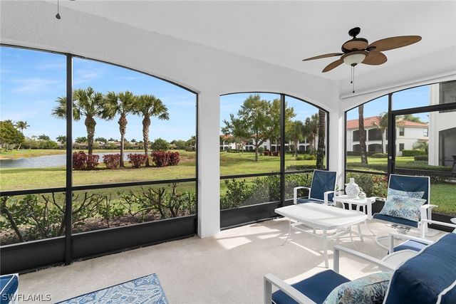 3169 Aviamar CIR 102, Naples, FL 34114