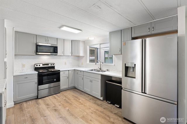 16300 State Highway 305 NE #94, Poulsbo, WA 98370