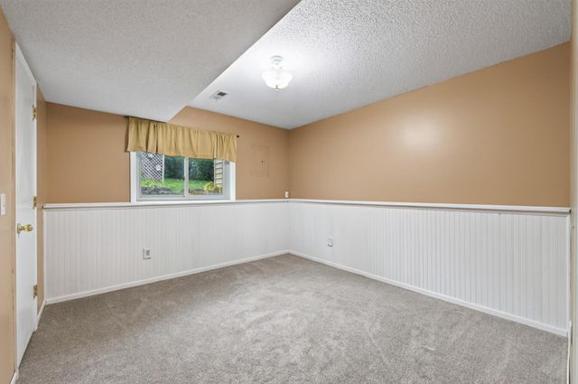 22160 Jude Avenue N, Forest Lake, MN 55025