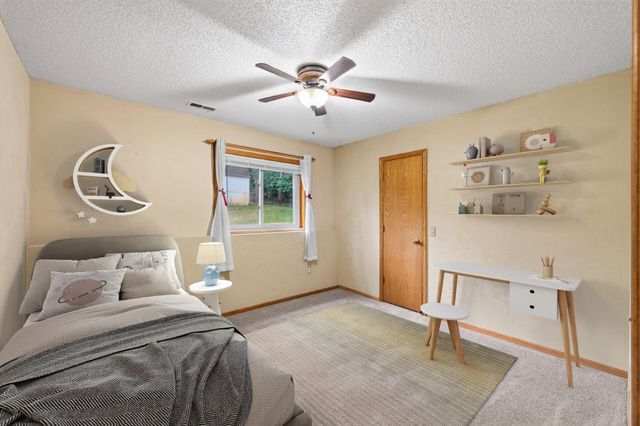 22160 Jude Avenue N, Forest Lake, MN 55025