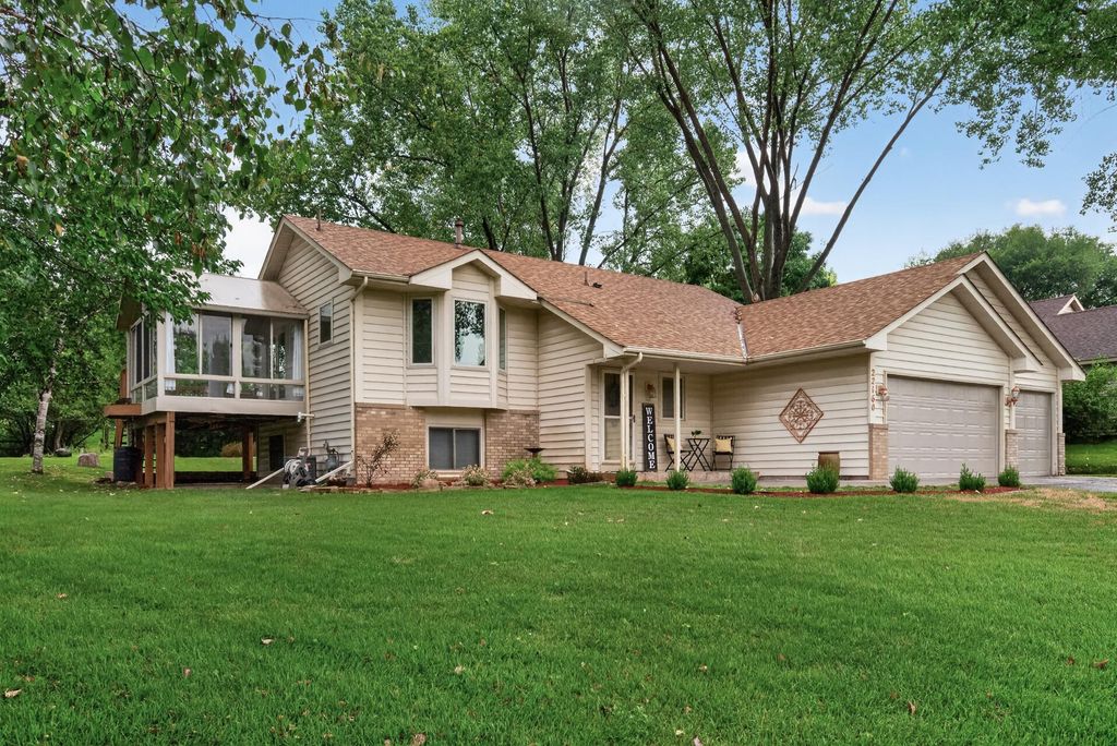 22160 Jude Avenue N, Forest Lake, MN 55025 — exterior