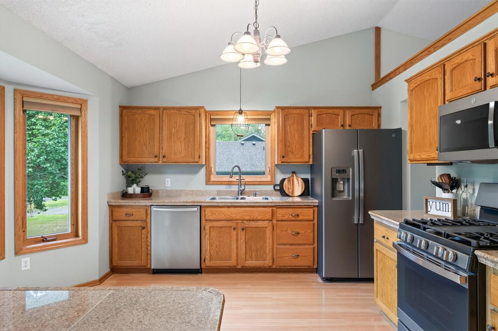 22160 Jude Avenue N, Forest Lake, MN 55025 — photo 4