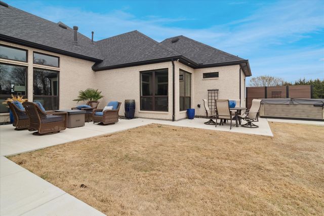 2174 Narrow Road, Lucas, TX 75002