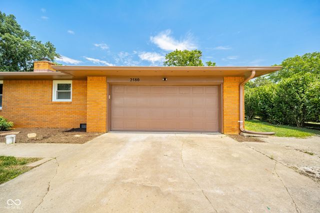 2580 Tod, Anderson, IN 46013
