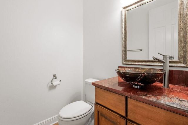 18 Kimbrough Road, Mary Esther, FL 32569