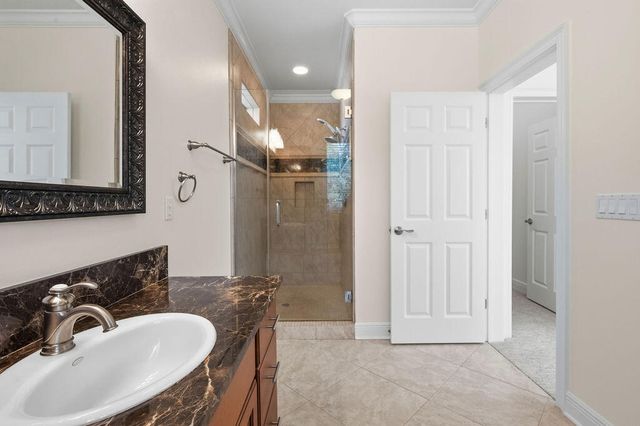 18 Kimbrough Road, Mary Esther, FL 32569