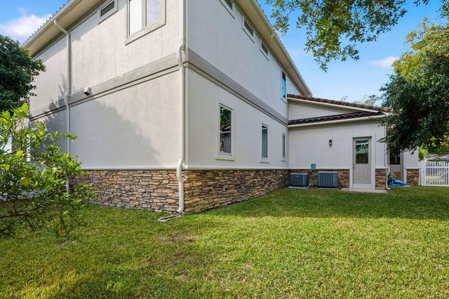 18 Kimbrough Road, Mary Esther, FL 32569